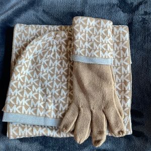 Michael Kors Glove Hat and Scarf Set